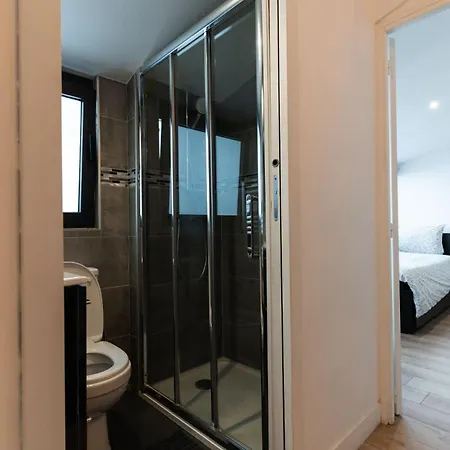 Loft House 3 Bedroom Bastille, Marais Ac By Lcc Agency *